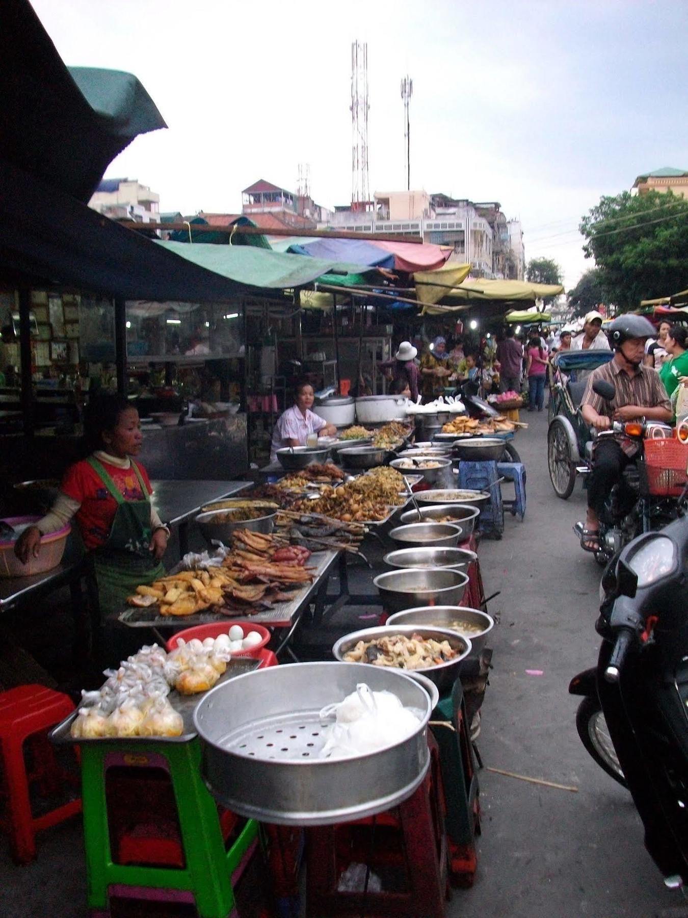Riverside Backpackers بنوم بنه المظهر الخارجي الصورة